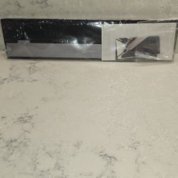 J5CREATE USB C TRIPLE DISPLAY DOCKING STATION MODEL JCD543