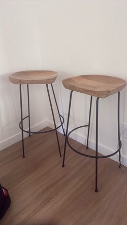 Barstool Chairs