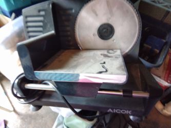 AICOK ELECTRIC MEAT SLICER - NEW, OPEN BOX