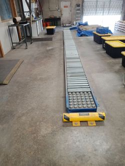 Floor Mount Conveyor