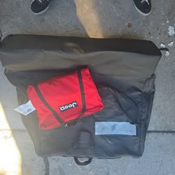 Jeep Top Stand And Back Seat Bag 