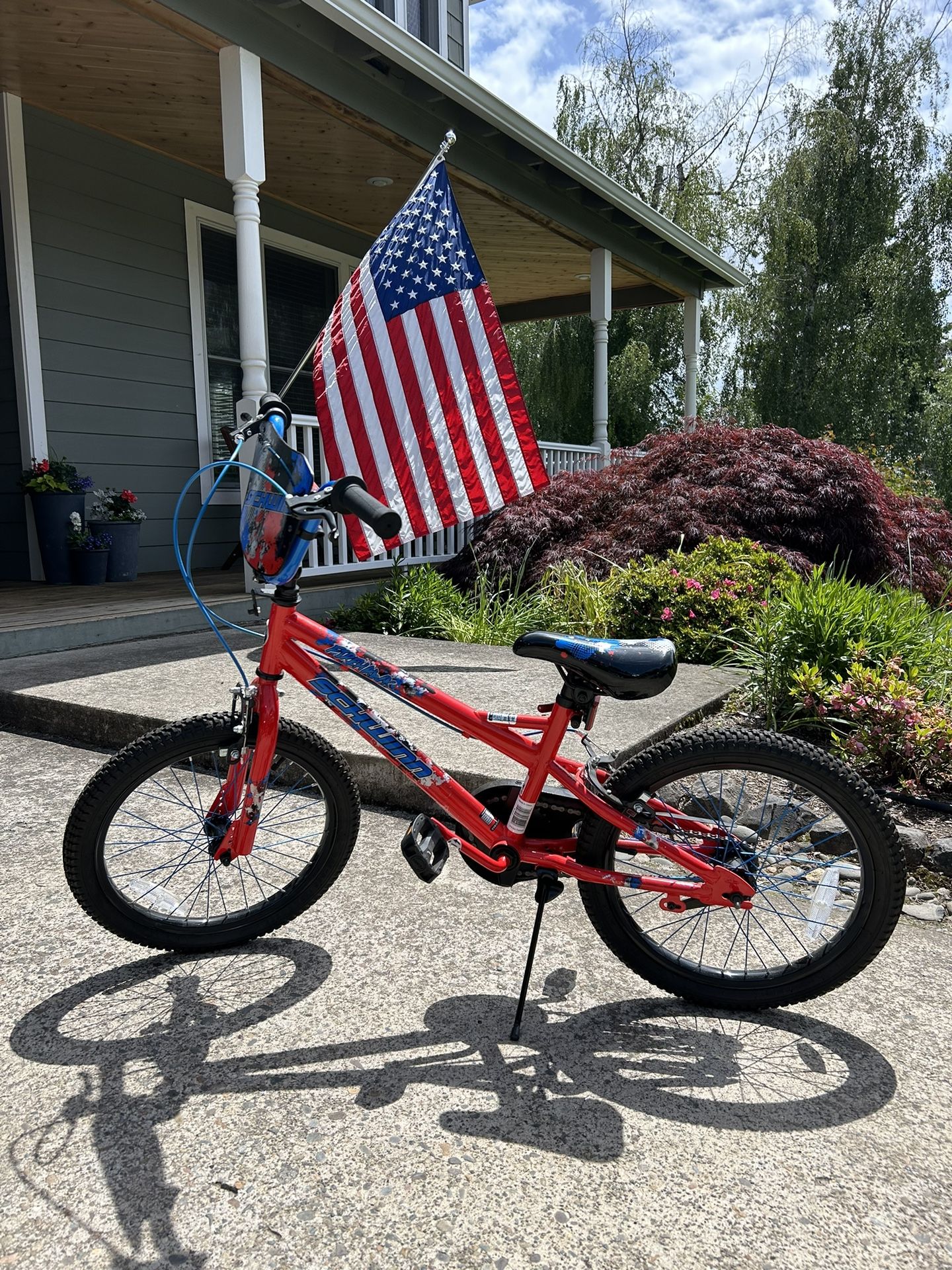 Schwinn Boy Bike Red And Blue 18 Inch Wheels.