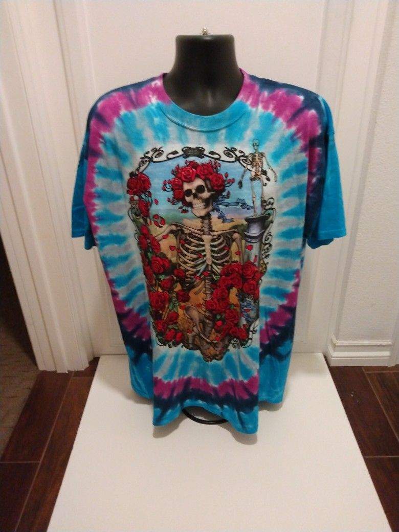 Grateful Dead Skeleton Art Tshirt XXL