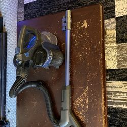 Shark Cordless Vacuum 