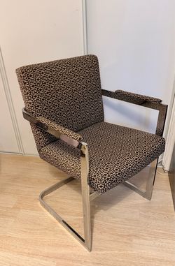 Vintage 1970’s Chrome Cantilever Accent Armchair in the style of Mies Van Der Rohe, Milo Baughman