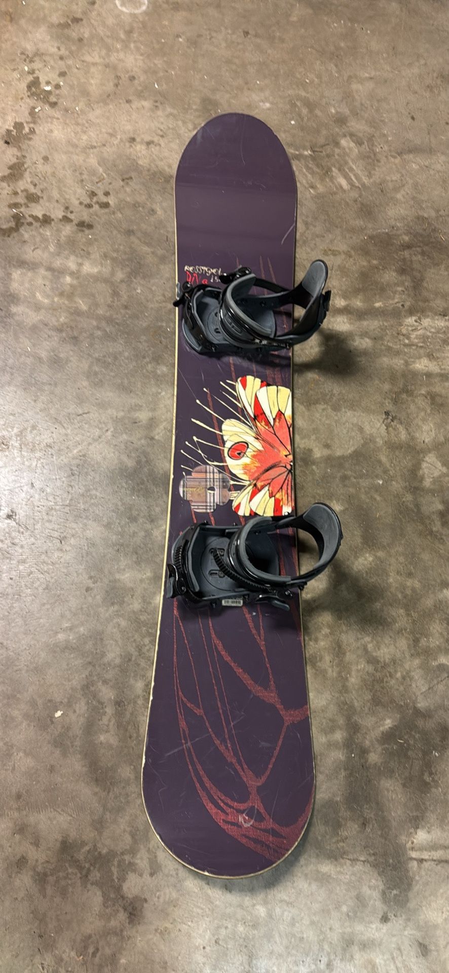 Snowboard With Bindings 158 Cm