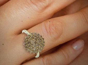 Champagne diamond 10 carat Yellow, Gold Cluster Ring