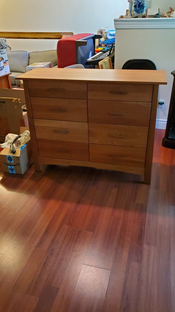Woodcastle Dresser..teak