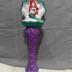 Lil  Mermaid   Bubbles  Wand   Light Up  &   Musical 