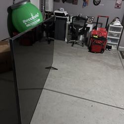 LG TV 86 inch still under warranty / costco 