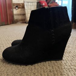 Black Ankle Boots Size 6.5