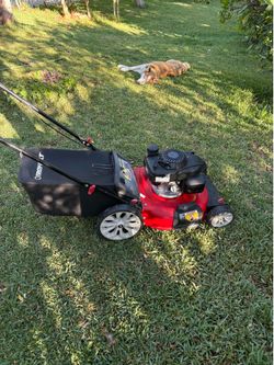 Honda Troy bilt lawnmower