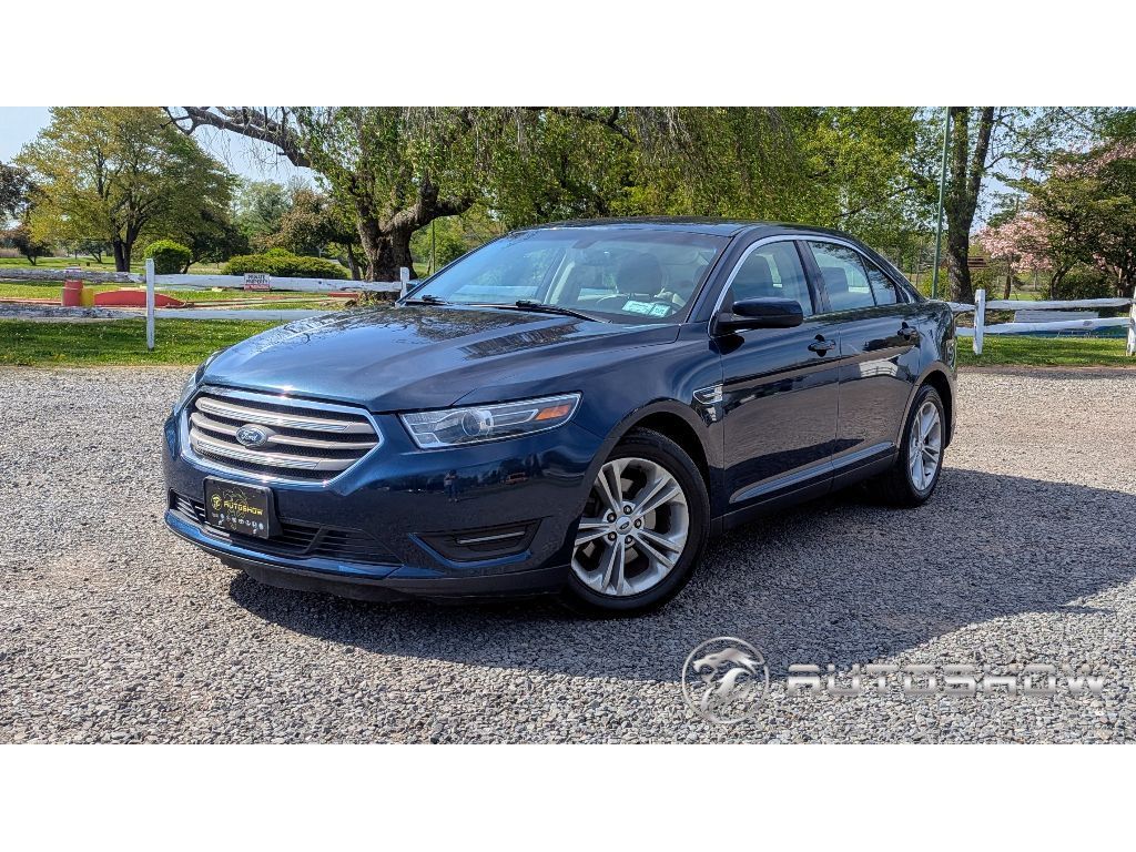 2016 Ford Taurus