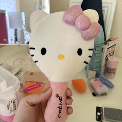 Crème Hello Kitty Hand Mirror