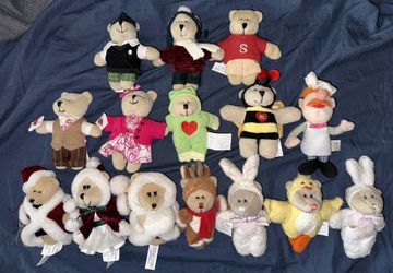 STARBUCKS BEARISTA BEAR PLUSH MAGNET COLLECTION - LOT Of 15
