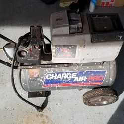 Air compressor - 3HP 12Gallon compressor. Works great