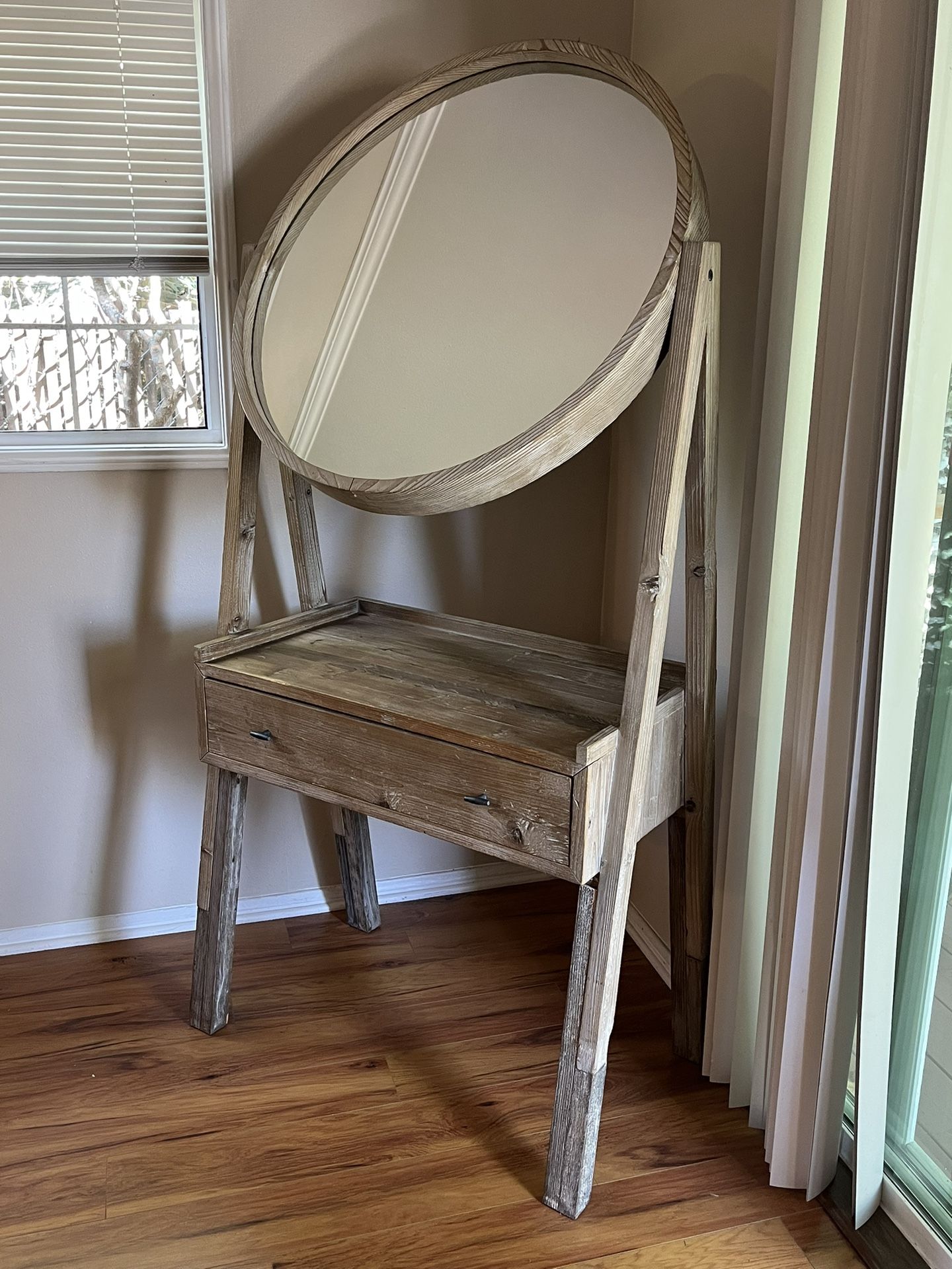 Vanity Desk