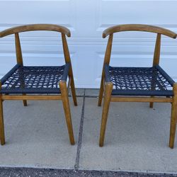 MID CENTURY MODERN STYLE CONTEMPORARY DANISH MODERN HORN CHAIR