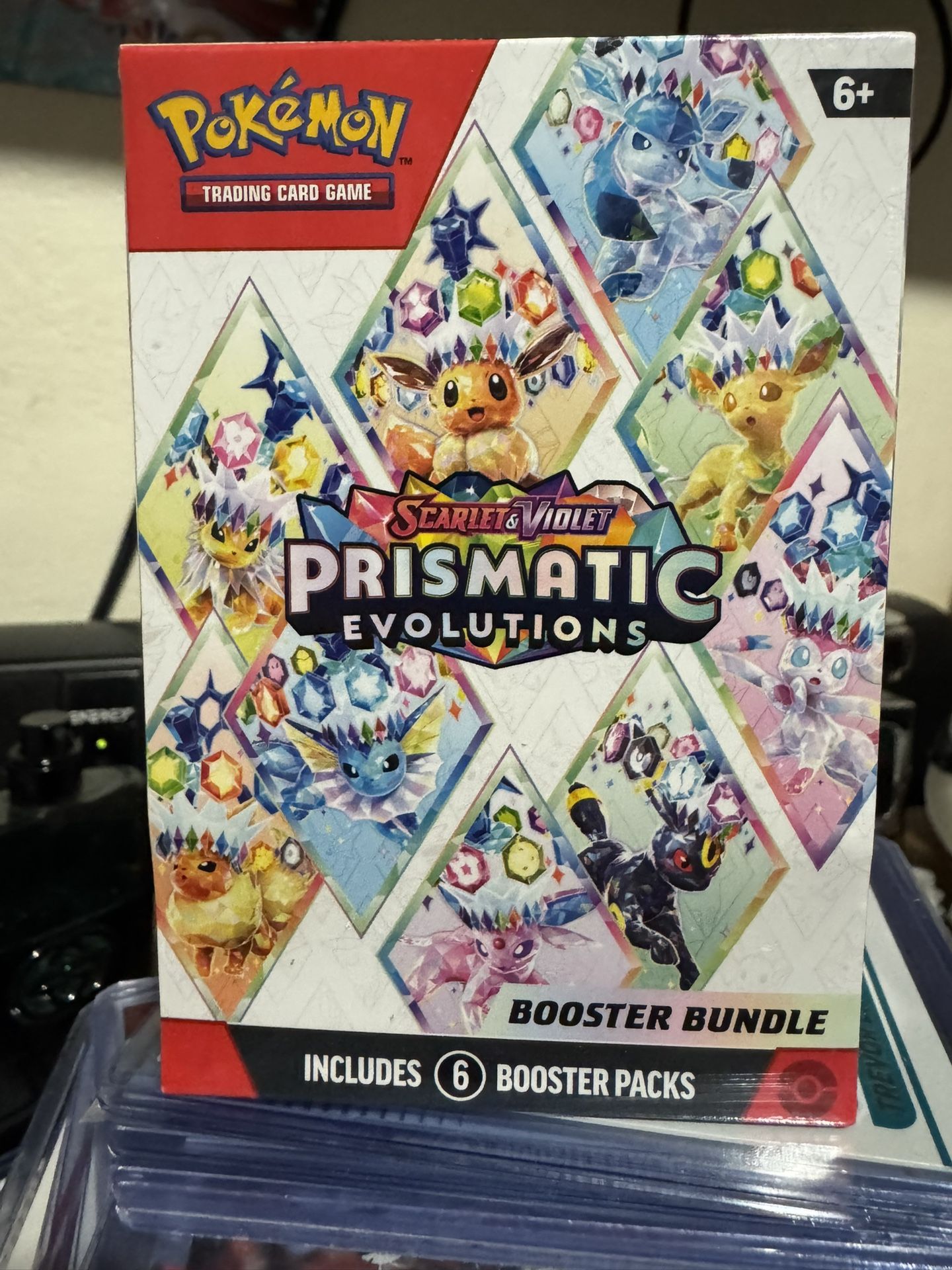 Pokémon TCG Scarlet & Violet Prismatic Evolutions Booster Bundle 6 Booster Packs