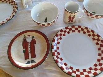 Christmas dishes- set for 4 people, by Debbie Mumm, set B