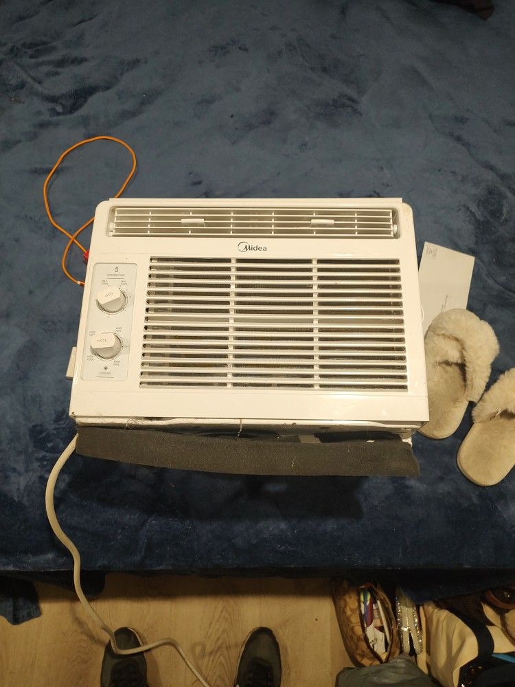 Mida Window Unit 5000 BTU AC
