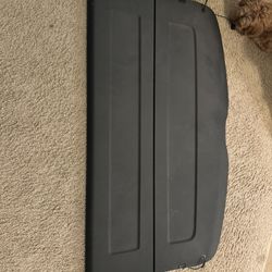 09-17 AUDI Q5 TRUNK CARGO PRIVACY COVER OEM