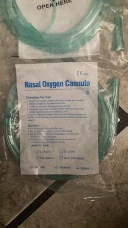 5 New Sealed Nasal Oxygen Cannulas / Oxygen Tubing