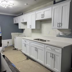 White Shaker Kitchen Cabinets