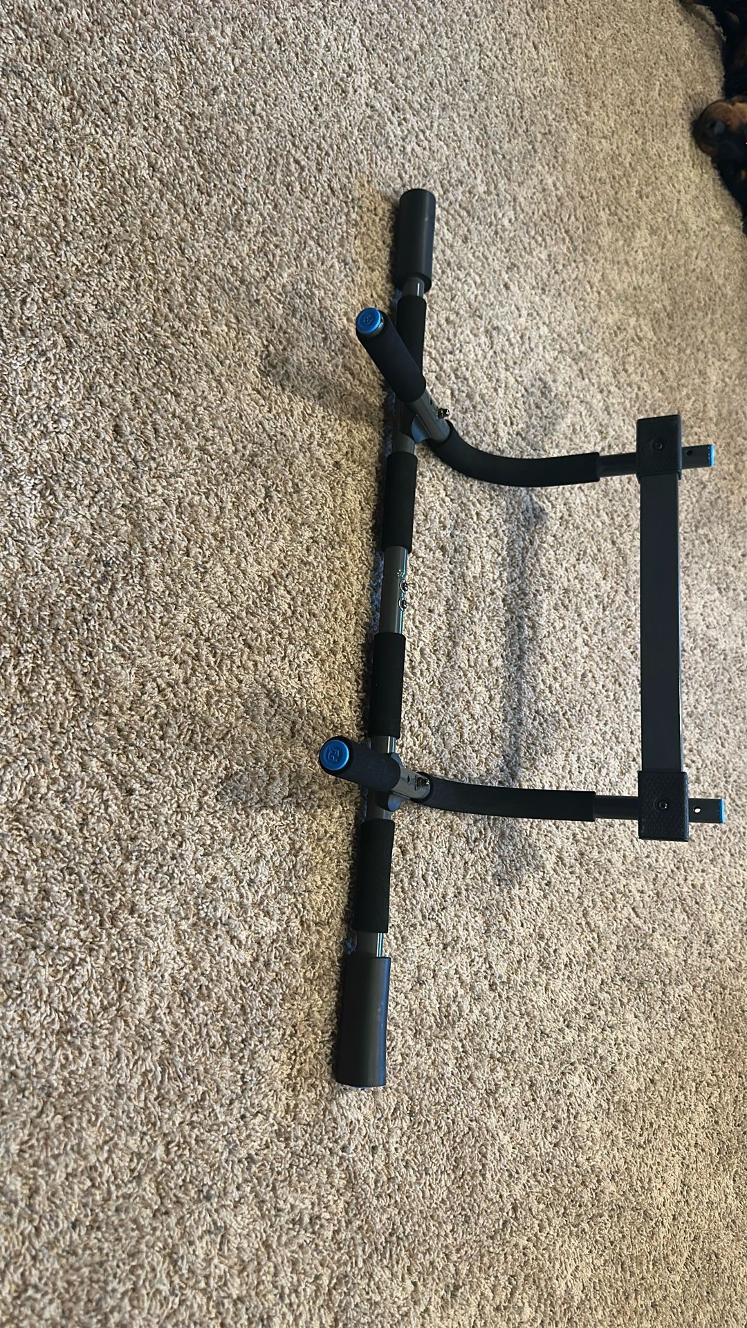 Pull Up Bar