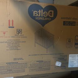 Delta Crib With Mattress 