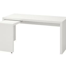 IKEA MALM Desk with pull-out panel, white, 59 1/2x25 5/8 "