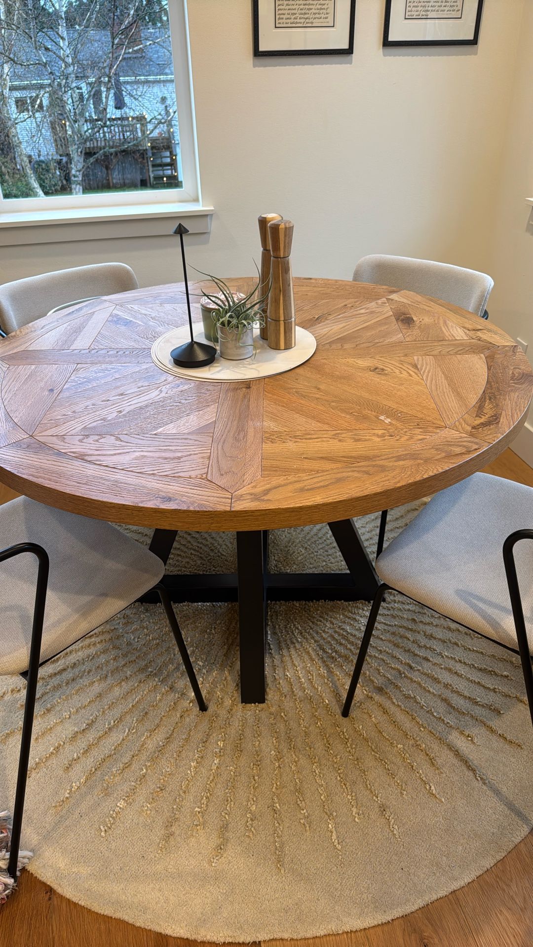 Round Oak Pedestal Table