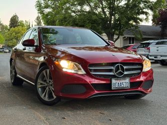 2018 Mercedes-Benz C300 — ONE OWNER