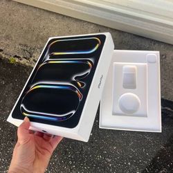 EMPTY BOX apple ipad pro 