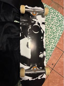 Skateboard