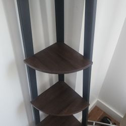 Corner Display Shelf 4 Tires -$35
