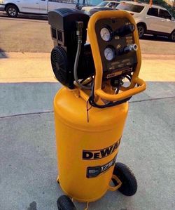 DEWALT 26 Gal. 175 PSI Ultra Quiet Portable Electric Air Compressor