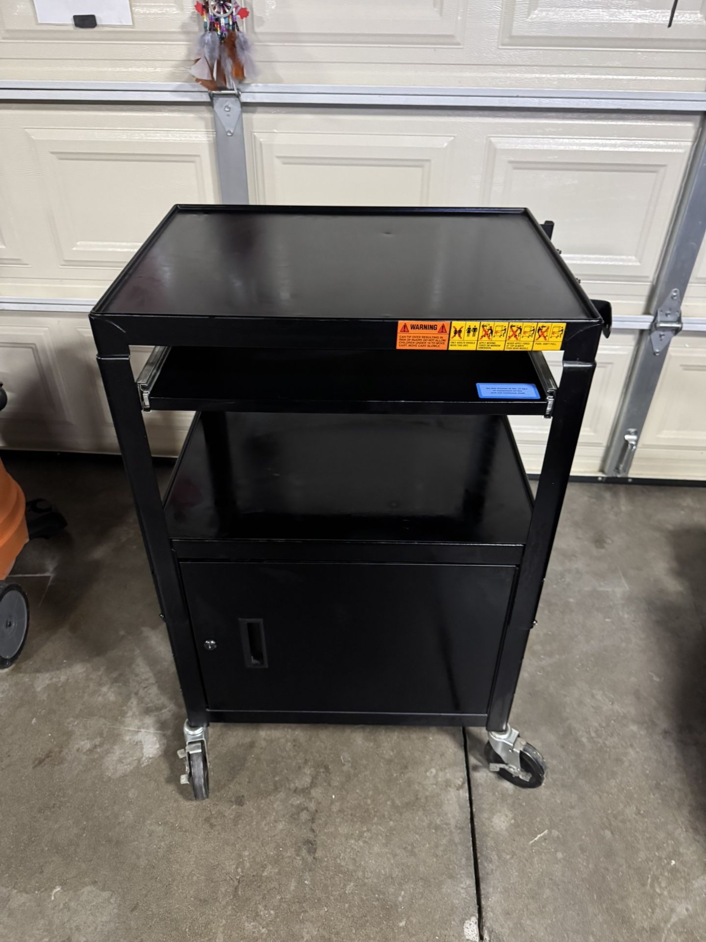 Av Cart