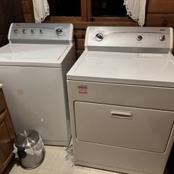Kenmore Washer and dryer Set
