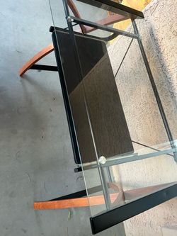 Free Desk