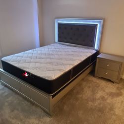 Brand New! 7pc Queen/Full Bedroom Set😍/ Take it home with Only $39down/Hablamos Español Y Ofrecemos Financiamiento 🙋🏻‍♂️ 