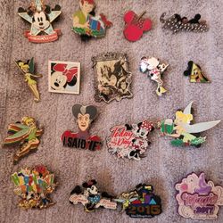 Disney Collectible Pins