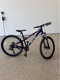 GT Stomper Pro Mountain Bike 26”