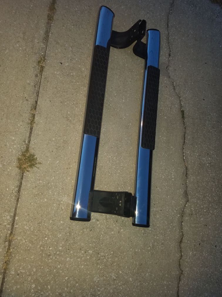 Dodge Ram 1500 chrome side steps 82211497ae OEM Mopar nerf bars regular
