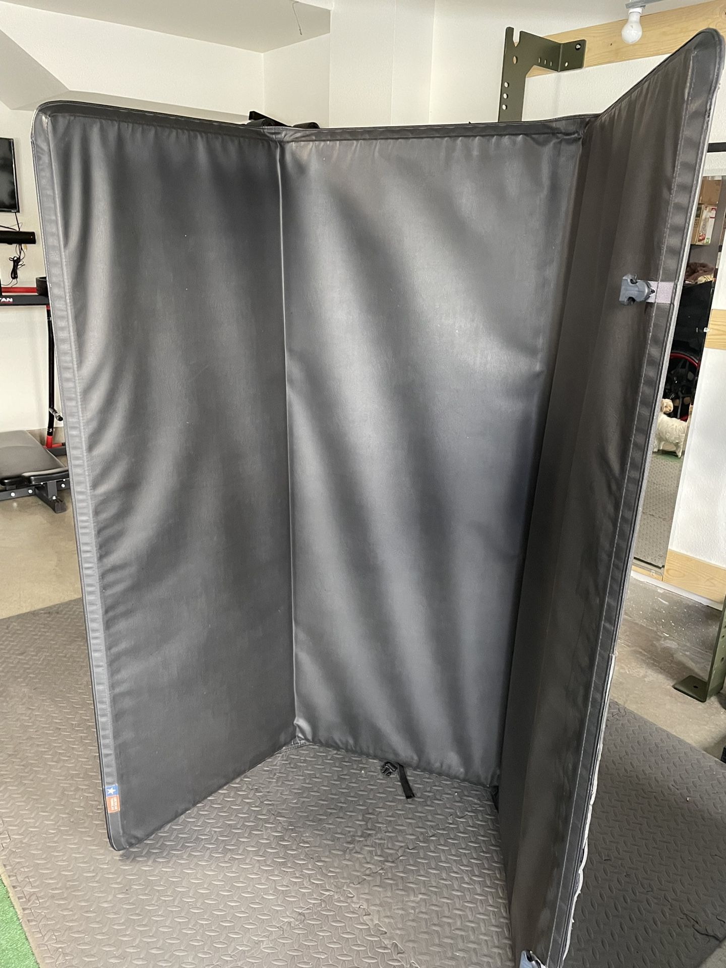 American Tonneau Truck Tri-fold Bed Cover