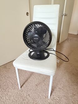 Honey well turbo fan and pivotal small fan with white chair (combo sell)