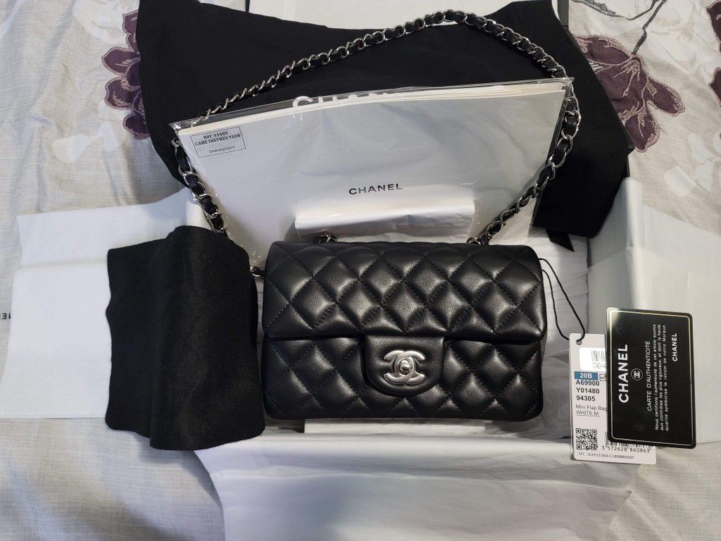 New Chanel Rectangular Mini Black Lambskin Leather Purse Authentic