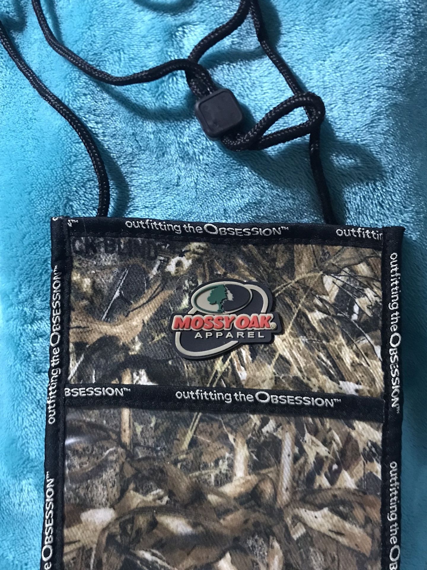 Mossy Oak Appeal Pouch