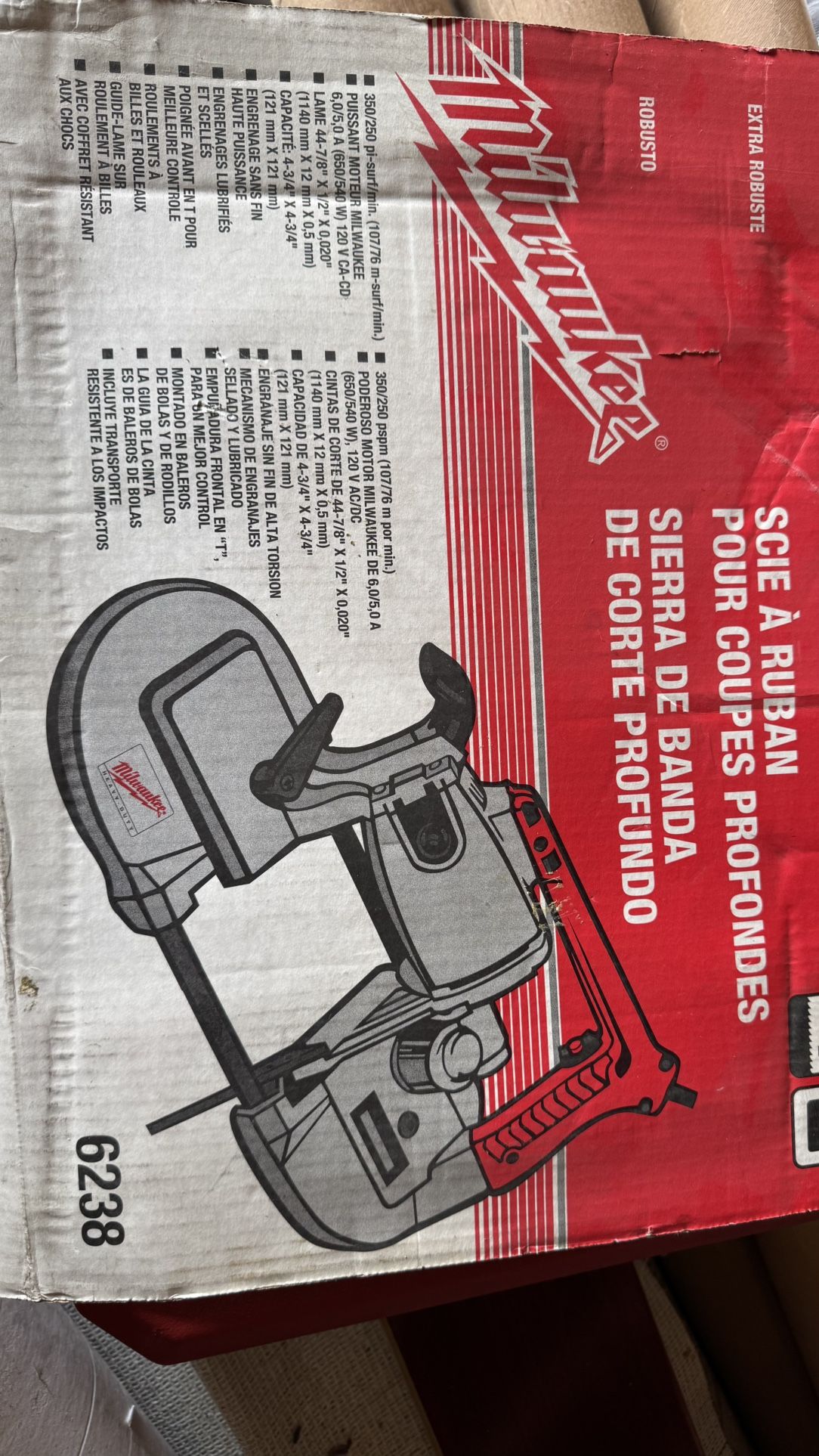 Milwaukee Band Saw