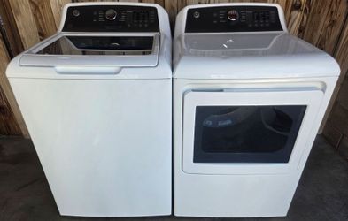 Extra-Large Capacity Washer & Electric Dryer
